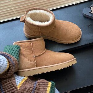 NEW UGG women's classic ultra mini boots in chestnut
